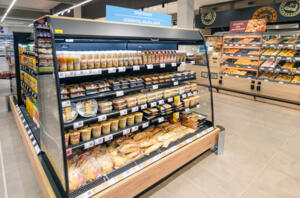 A SPAR kényelmi termékeivel időt és pénzt is spórolhatsz! A SPAR kényelmi termékeivel időt és pénzt is spórolhatsz!