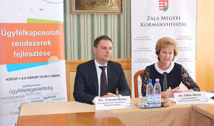 Egyszerűbb, gyorsabb közigazgatást Egyszerűbb, gyorsabb közigazgatást