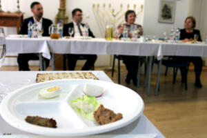 Pészach: a szabadság és a tavasz ünnepe Pészach: a szabadság és a tavasz ünnepe