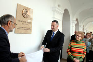 Emléktábla dr. Németh József tiszteletére Emléktábla dr. Németh József tiszteletére