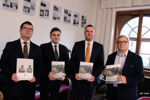 Kötetben az egerszegi protestantizmus története Kötetben az egerszegi protestantizmus története