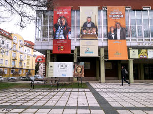 Arra készülnek, hogy ősszel beindul a színházi szezon Arra készülnek, hogy ősszel beindul a színházi szezon