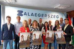 Filmzenei koncert a zalaegerszegi Dísz téren Filmzenei koncert a zalaegerszegi Dísz téren