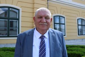 Nyugállományba vonul dr. Magyar Károly Nyugállományba vonul dr. Magyar Károly