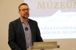 Egy zavaros időszak politikusa volt Egy zavaros időszak politikusa volt