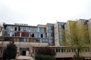 Zajlik a Hotel Balaton átalakítása Zajlik a Hotel Balaton átalakítása