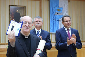 Márfi Gyula a megye díszpolgára Márfi Gyula a megye díszpolgára