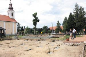 Rendezvénytérrel szépül Balatonmagyaród Rendezvénytérrel szépül Balatonmagyaród