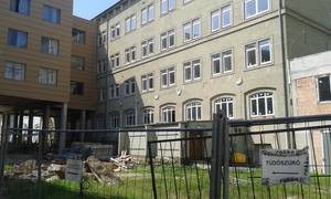 Januárra megújul a zöld épület a kórházban Januárra megújul a zöld épület a kórházban